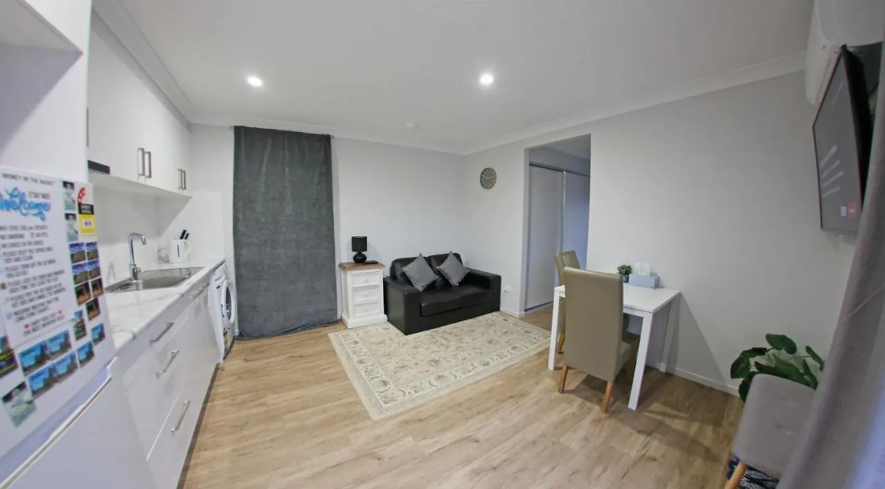 Granny Flat Next To Golf Course Bed & Breakfast Stanthorpe